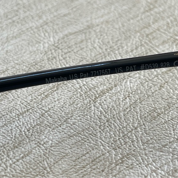 Maui Jim Makaha MJ-405-02 Polarized Sunglasses - Picture 6 of 16